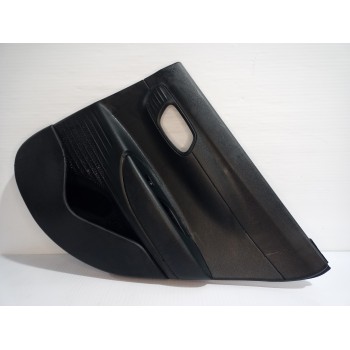 GUARNECIDO PUERTA TRASERA DERECHA 83320Q0010 