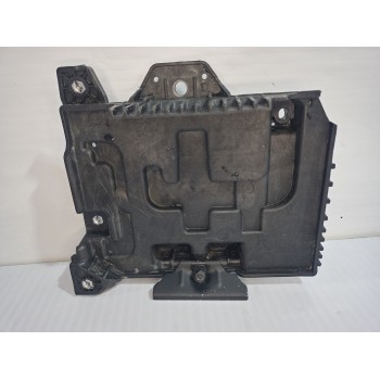 Recambio de soporte bateria para hyundai i20 (bc3) essence mild-hybrid referencia OEM IAM 37150Q0000  