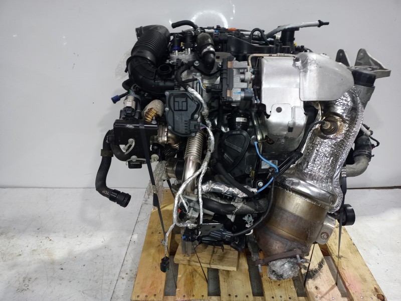 Recambio de motor completo para jaguar e-pace (x540) 2.0 d150 awd referencia OEM IAM AJ813165E  