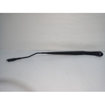 Recambio de brazo limpia delantero derecho para hyundai i20 (bc3) essence mild-hybrid referencia OEM IAM 98320Q0000  