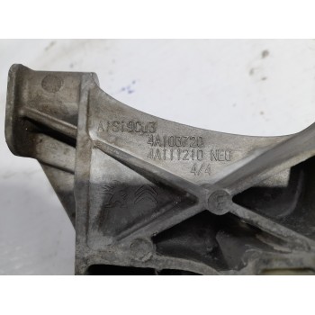 Recambio de soporte motor derecho para peugeot expert furgón 1.6 blue-hdi fap referencia OEM IAM 4A103720  