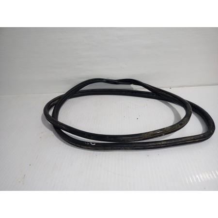 Recambio de goma contorno para hyundai i20 (bc3) essence mild-hybrid referencia OEM IAM 83120G2000  