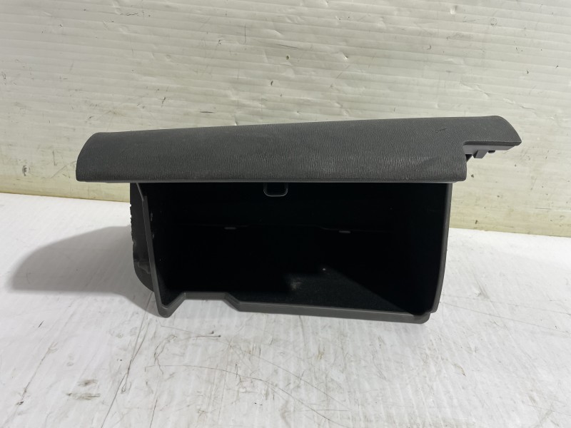 Recambio de guantera para toyota prius (nhw20) basis referencia OEM IAM 5555047062C0  