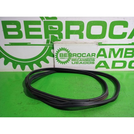 Recambio de goma contorno para seat ibiza (6j5) emoción referencia OEM IAM 6J4827705A9B9  