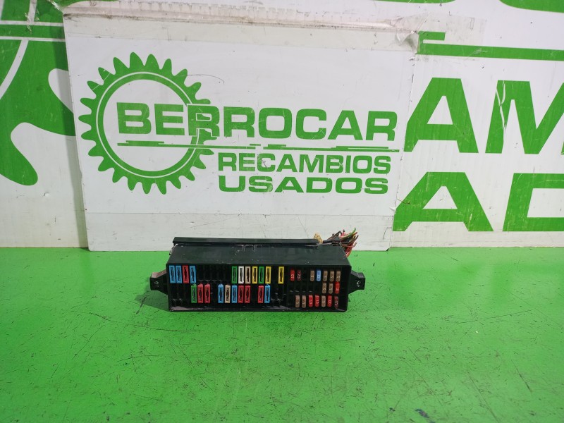 Recambio de caja reles / fusibles para seat ibiza (6j5) emoción referencia OEM IAM 5J0937615C  