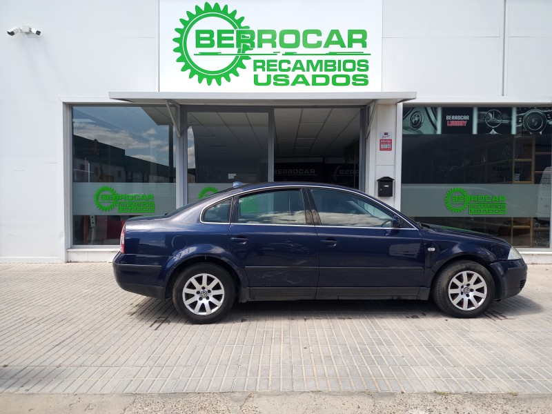 VOLKSWAGEN PASSAT BERLINA (3B3)