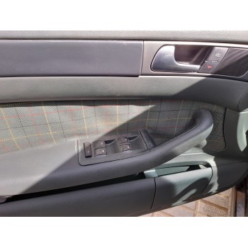 audi a6 berlina (4b2) del año 2001