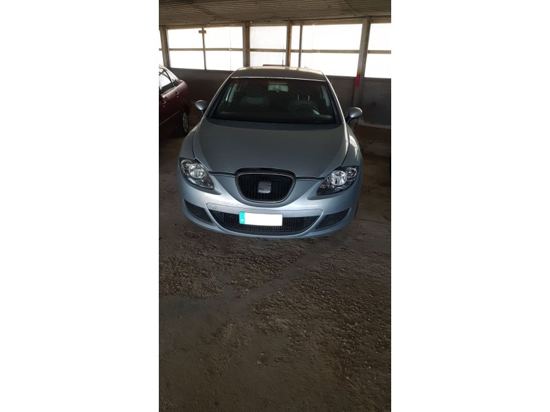 SEAT LEON (1P1)
