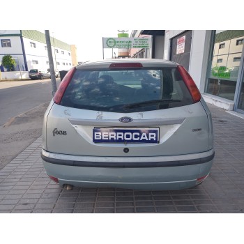 ford focus berlina (cak) del año 2004