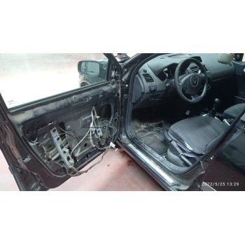 renault megane ii classic berlina del año 2007