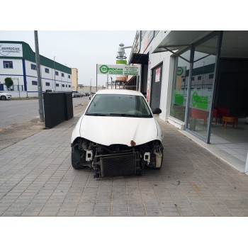 seat ibiza (6l1) del año 2004