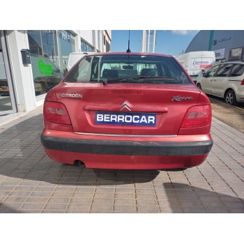 citroën xsara berlina del año 2004