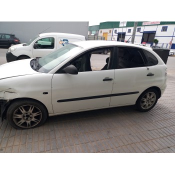 seat ibiza (6l1) del año 2004