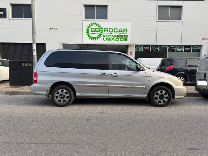 KIA CARNIVAL II