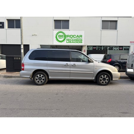 kia carnival ii del año 2004