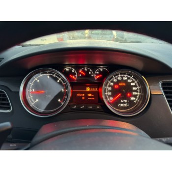 peugeot 508 del año 2012