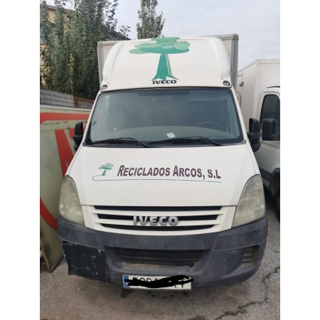 iveco daily caja cerrada (2006 =>) del año 2007