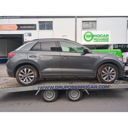 volkswagen t-roc (d11) del año 2022