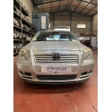 TOYOTA AVENSIS BERLINA (T25)