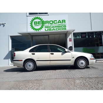 volvo s40 berlina del año 2003