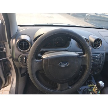 ford fiesta (cbk) del año 2003