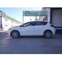 TOYOTA AURIS TOURING SPORTS (E18)