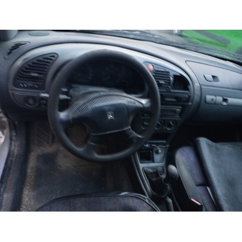 citroën xsara berlina del año 1998