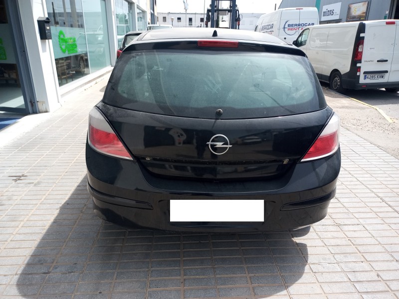 OPEL ASTRA H BERLINA