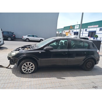 opel astra h berlina del año 2004