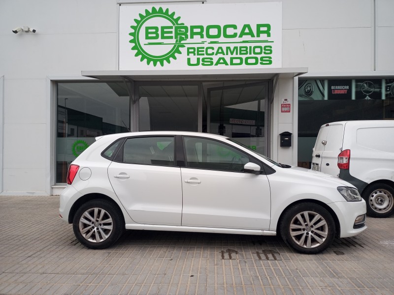 VOLKSWAGEN POLO (6C1)