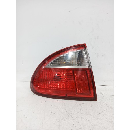 Recambio de piloto trasero izquierdo para seat leon (1m1) 1.9 tdi referencia OEM IAM 1M694511101C  