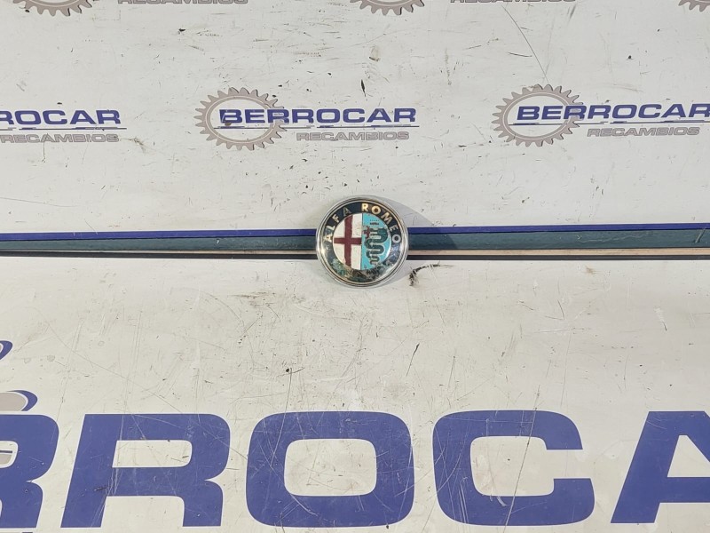 Recambio de emblema para alfa romeo giulietta (191) 1.6 jtdm cat referencia OEM IAM 50521448  