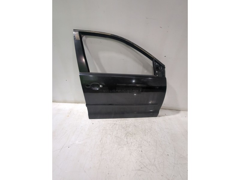 Recambio de puerta delantera derecha para volkswagen polo iv (9n_, 9a_) 1.4 16v referencia OEM IAM 6Q4831056P  