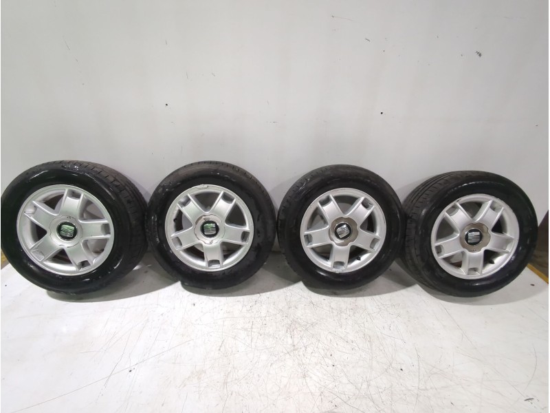 Recambio de juego llantas para seat leon (1m1) 1.9 tdi referencia OEM IAM 1M0601025B  