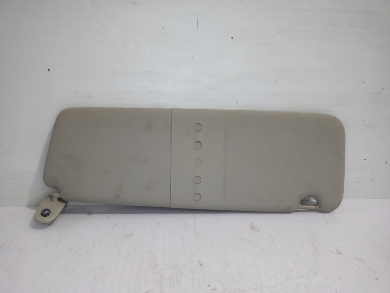 Recambio de parasol derecho para renault trafic furgón l1h1 2,7t referencia OEM IAM 964005726R  