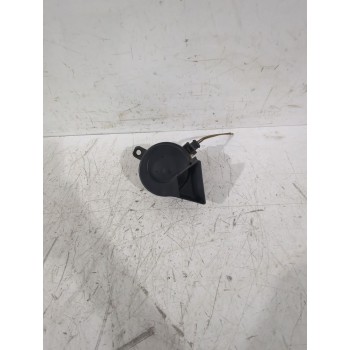 Recambio de claxon para volkswagen polo iv (9n_, 9a_) 1.4 16v referencia OEM IAM 3Q0951221F  
