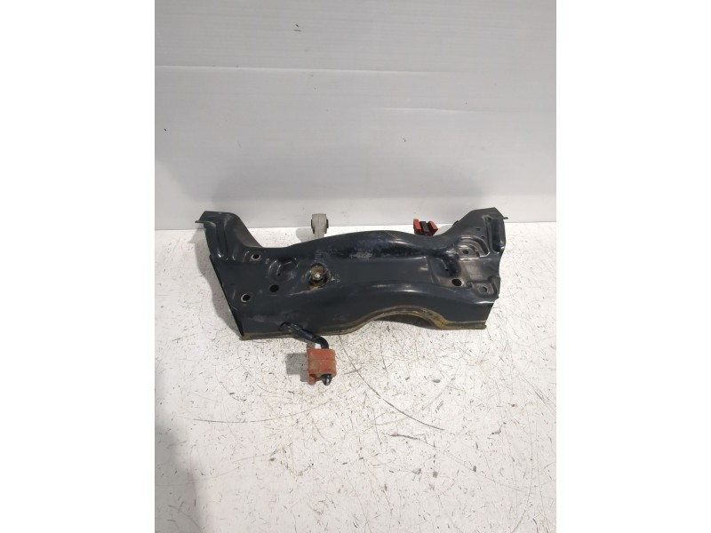 Recambio de puente delantero para volkswagen polo iv (9n_, 9a_) 1.4 16v referencia OEM IAM 6Q0199287L  