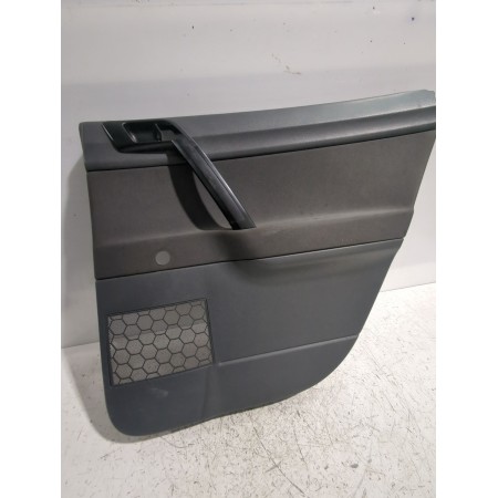 Recambio de guarnecido puerta trasera derecha para volkswagen polo iv (9n_, 9a_) 1.4 16v referencia OEM IAM 6Q6867212  