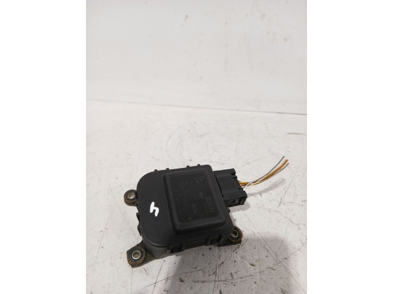 Recambio de motor apertura trampilla para seat leon (1m1) 1.9 tdi referencia OEM IAM 1J1907511C  