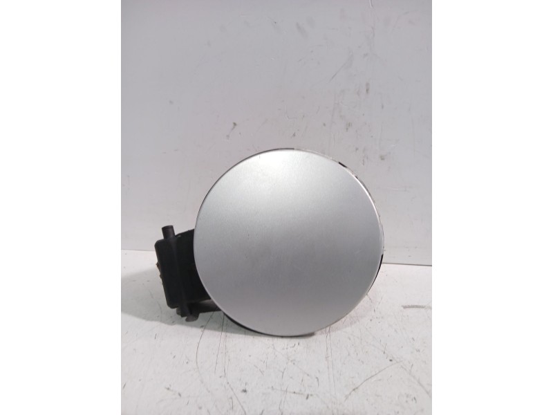 Recambio de tapa exterior combustible para seat leon (1m1) 1.9 tdi referencia OEM IAM 1M6809905D  