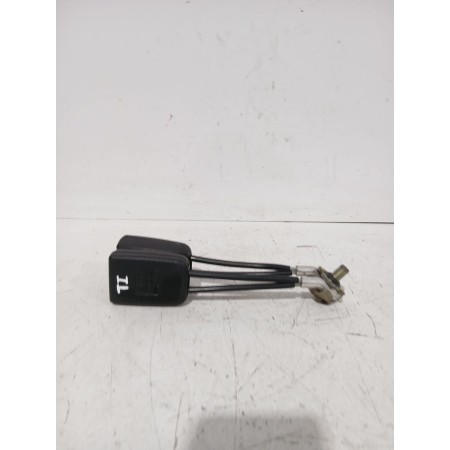 Recambio de enganche cinturon trasero izquierdo para seat leon (1m1) 1.9 tdi referencia OEM IAM 1J0857488FCN  