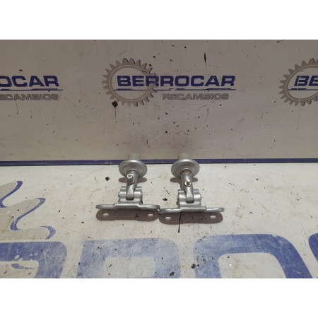 Recambio de bisagras para land rover discovery 2.7 td v6 cat referencia OEM IAM BHB780021  