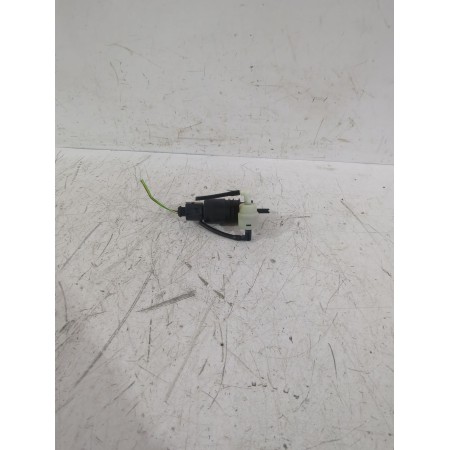 Recambio de bomba limpia para volkswagen polo iv (9n_, 9a_) 1.4 16v referencia OEM IAM 1K6955651  