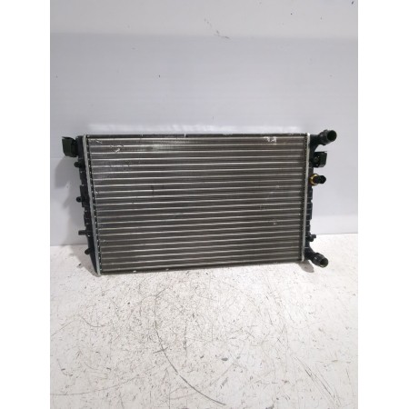 Recambio de radiador agua para volkswagen polo iv (9n_, 9a_) 1.4 16v referencia OEM IAM 6Q0121253R  