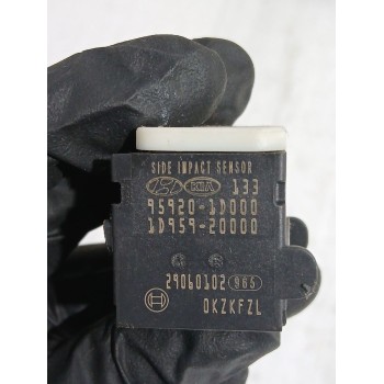 Recambio de sensor para kia carens iii monospace (un) 2.0 crdi 140 referencia OEM IAM 959201D000  