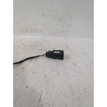 Recambio de warning para volkswagen polo iv (9n_, 9a_) 1.4 16v referencia OEM IAM 6Q095323501C  