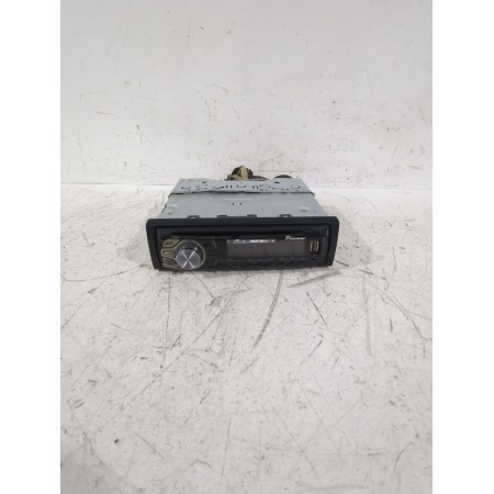 Recambio de sistema audio / radio cd para volkswagen polo iv (9n_, 9a_) 1.4 16v referencia OEM IAM DEH1600UBXINEW5  