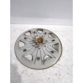 Recambio de tapacubos para volkswagen polo iv (9n_, 9a_) 1.4 16v referencia OEM IAM 6Q0601147  