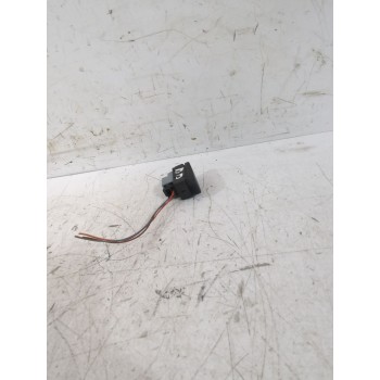 Recambio de mando elevalunas delantero derecho para volkswagen polo iv (9n_, 9a_) 1.4 16v referencia OEM IAM 6Q09598569B9  