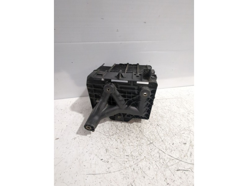 Recambio de soporte bateria para volkswagen polo iv (9n_, 9a_) 1.4 16v referencia OEM IAM 6Q0915331  
